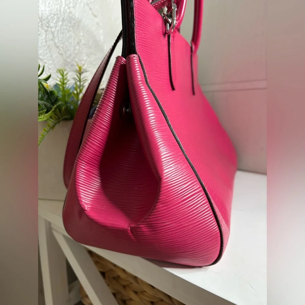 Louis Vuitton Pink Epi Marly 2 Way Bag